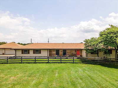 2718 Keene Troy Pike Versailles, KY 40383