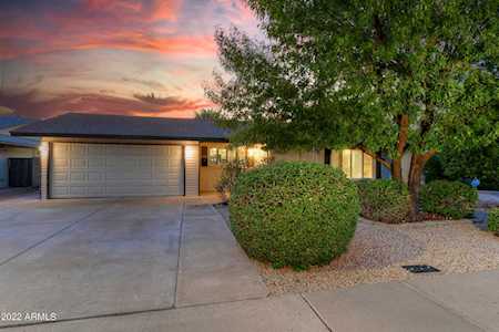 6818 S Lakeshore Drive Tempe, AZ 85283