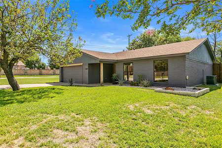 8844 Main Street North Richland Hills, TX 76182