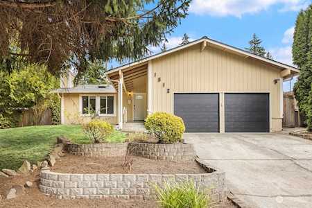 1512 147th Ave SE Bellevue, WA 98007