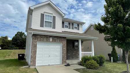 1007 Chesterfield Dr Wentzville, MO 63385
