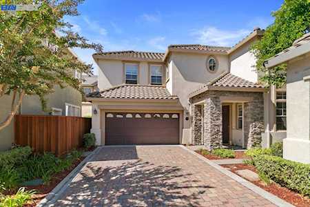 2746 Fressia Ct Pleasanton, CA 94588
