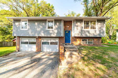 7201 N Moberly DR Columbia, MO 65202