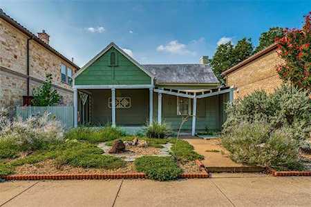 4055 Mattison Avenue Fort Worth, TX 76107