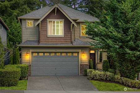 300 218th Place SE Sammamish, WA 98074