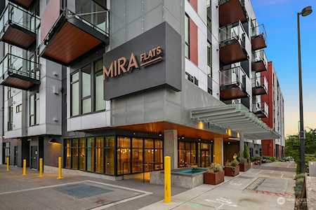 1085 103rd Ave NE #325 Bellevue, WA 98004