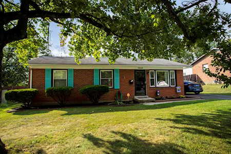 3645 Niles Dr Lexington, KY 40517