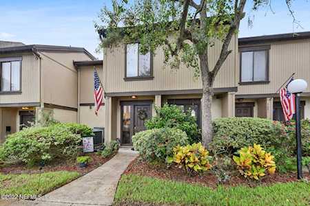 7679 Las Palmas Way Jacksonville, FL 32256