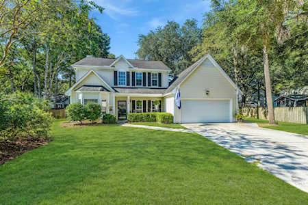 1304 Country Ln Mount Pleasant, SC 29464