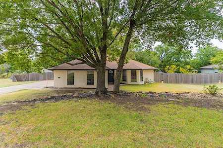 311 Lonquist Road Midlothian, TX 76065