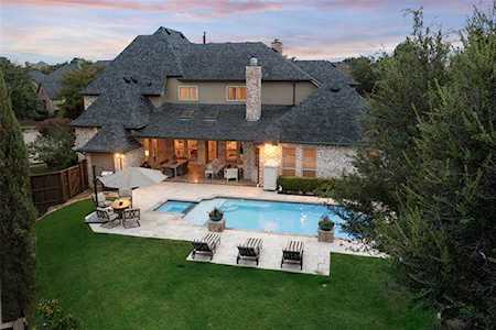 100 Turnberry Circle Mckinney, TX 75072