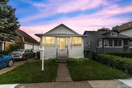314 E Breckenridge St Ferndale, MI 48220