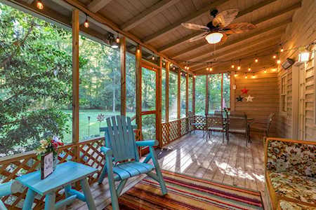 2488 Cedarwood Dr Germantown, TN 38138