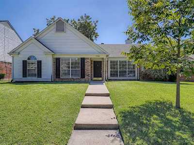 2108 Clearwater Trail Carrollton, TX 75010