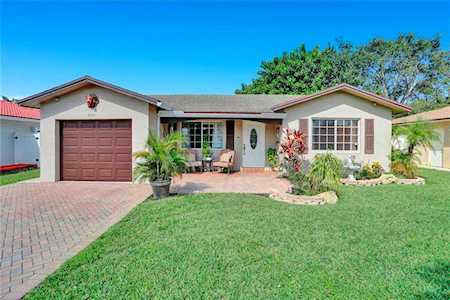 8201 NW 105th Ave Tamarac, FL 33321