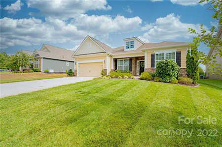 2167 Seagull Dr Denver, NC 28037