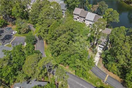 32 Quartermaster Ln Hilton Head Island, SC 29928