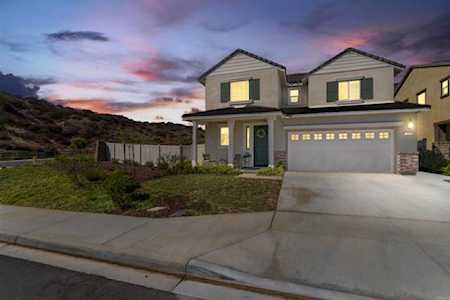 204 Pantaneiro Place Fallbrook, CA 92028