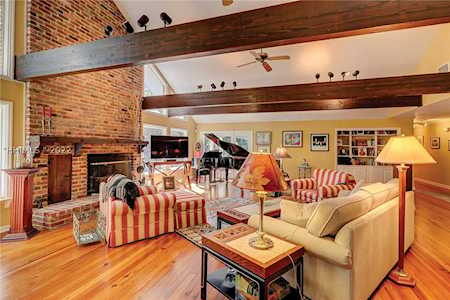 49 Hickory Forest Dr Hilton Head Island, SC 29926