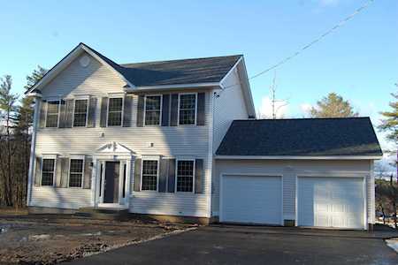 24 Constance St #105 Merrimack, NH 03054