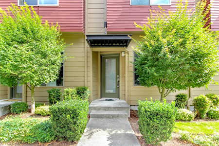 703 S 23rd St Tacoma, WA 98405