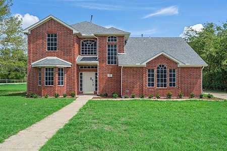 301 Foxwood Lane Wylie, TX 75098
