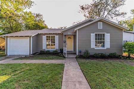 1024 Coit Street Denton, TX 76201
