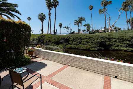 671 Del Parque Dr #B Santa Barbara, CA 93103