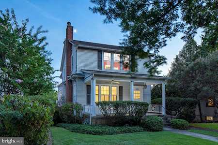 4420 Fessenden St NW Washington, DC 20016