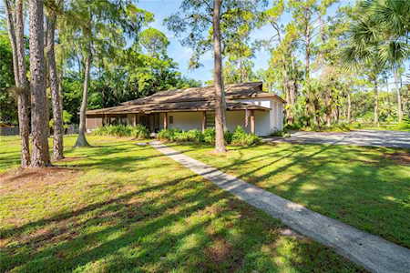 5810 Westport Ln Naples, FL 34116