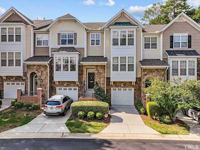 5811 Cameo Glass Way Raleigh, NC 27612