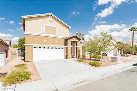 6239 Morning Wing Dr North Las Vegas, NV 89031