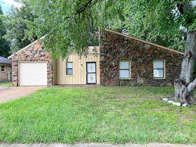6218 Ridgeline Dr Memphis, TN 38115