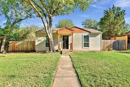 1505 Lattimore Street Denton, TX 76209