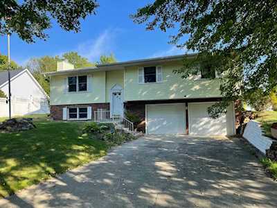 820 W Hedgewood Drive Bloomington, IN 47403