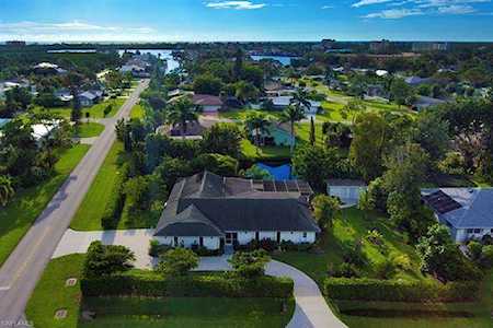 661 Valley Dr Bonita Springs, FL 34134