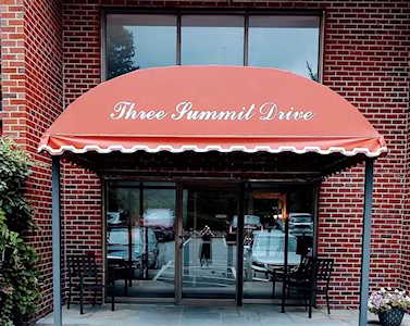 3 Summit Drive #37 Reading, MA 01867