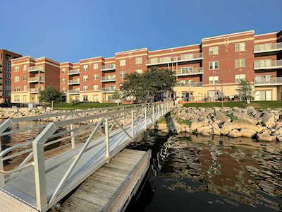 118 S Washington St #B412 Green Bay, City of Green Bay, WI 54301-4280