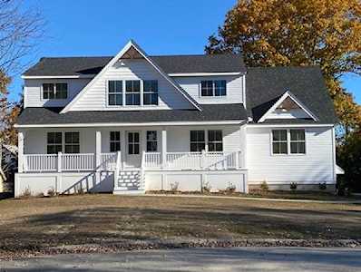 4 Barry Way Georgetown, MA 01833