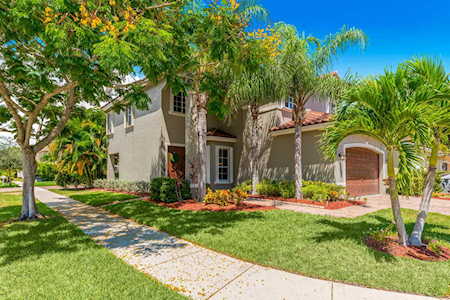 2832 SW Venice Court Palm City, FL 34990