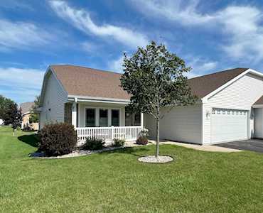 352 Wyldewood Dr Oshkosh, City of Oshkosh, WI 54904-8602