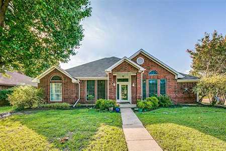 3406 Beech Street Rowlett, TX 75089