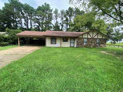 3250 Aquarius Ave Memphis, TN 38118