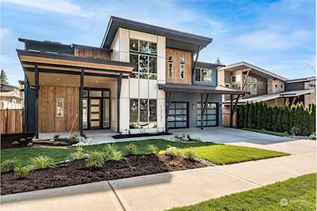7024 127th Ave NE Kirkland, WA 98033
