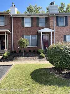 148 Gardiner Lake Rd Louisville, KY 40205