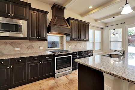 1712 Monahan Drive Lantana, TX 76226