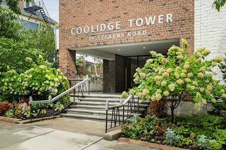 20 Stearns Rd #33 Brookline, MA 02446