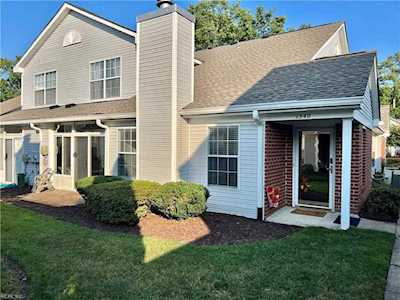 1540 Orchard Grove Dr Chesapeake, VA 23320