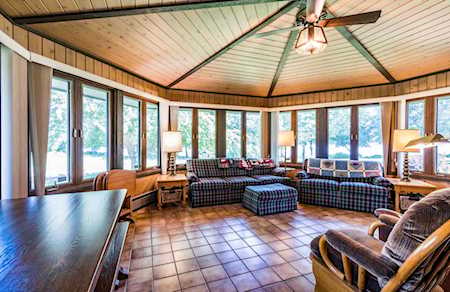 70 Holly Lane N Plymouth, MN 55447