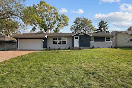 8017 29th Avenue N New Hope, MN 55427